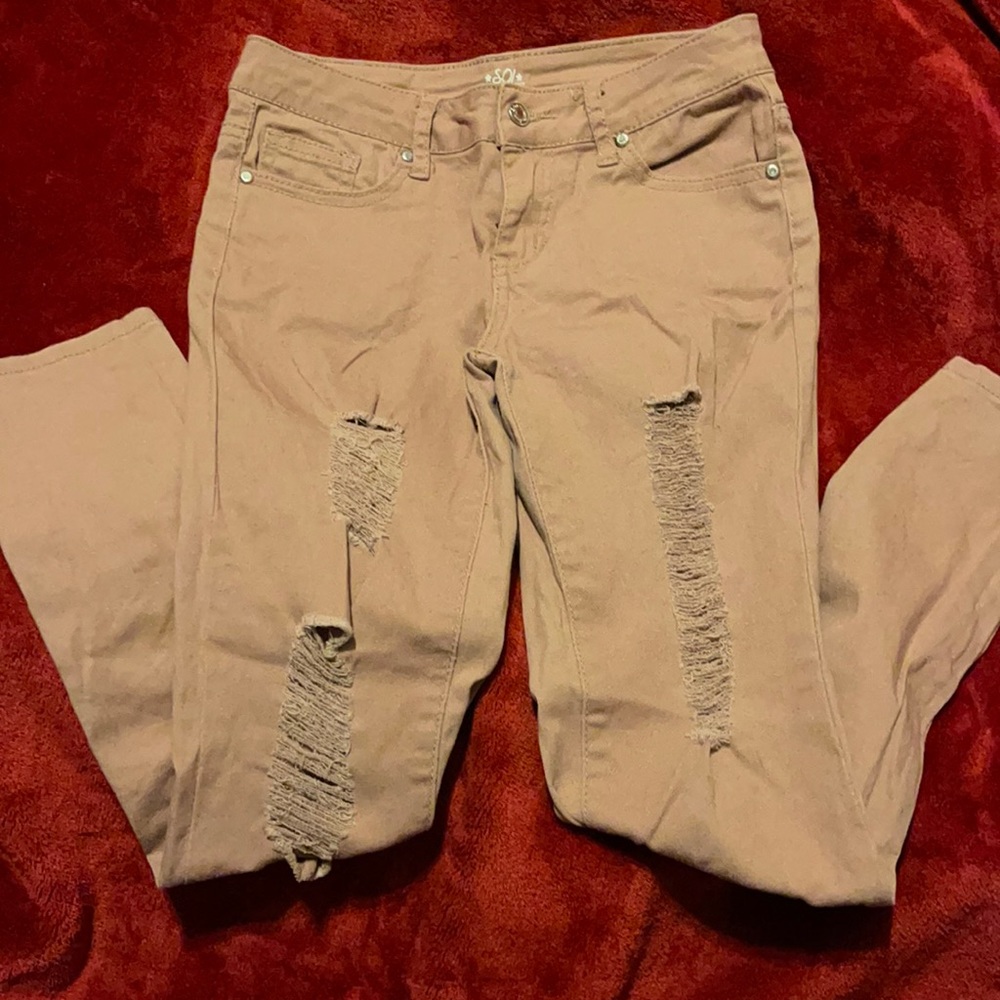 Distressed Skinny Jeans